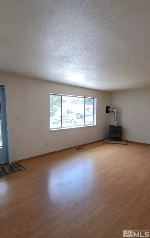 198 E Applegate Way, Carson City, NV 89706 photo 7