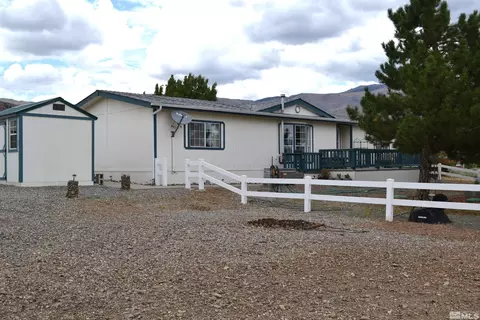 1521 Opal Ct, Wellington, NV 89444