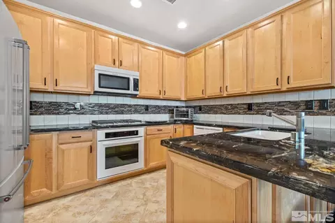 355 Teramo, Reno, NV 89521 photo 7