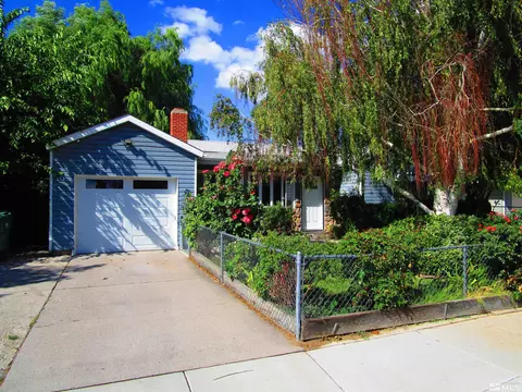 30 E P St, Sparks, NV 89431 photo 2