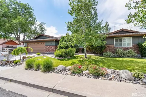 1250 Feather Way, Reno, NV 89509
