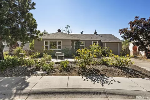 988 Gear St, Reno, NV 89503