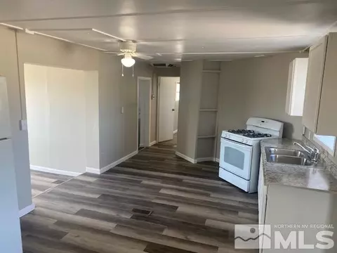 4999 Apache Dr, Stagecoach, NV 89429 photo 8