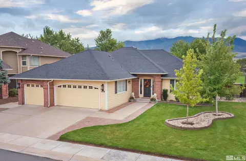 305 Bayhill Dr, Dayton, NV 89403