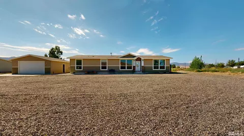 5780 Bird Ln, Winnemucca, NV 89445
