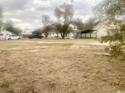 535 S Ada St, Fallon, NV 89406 photo 4