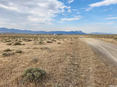 202 N 11th St, Crescent Valley, NV 89821