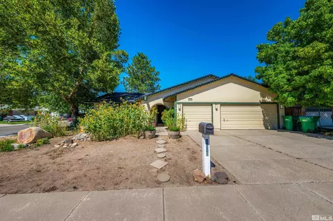 1610 Whitewood Dr, Sparks, NV 89434