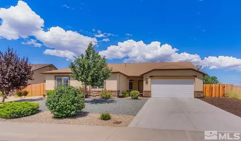 148 Carson River Dr, Dayton, NV 89403