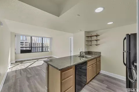 450 N Arlington Ave UNIT 1107, Reno, NV 89503
