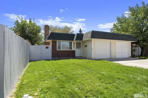 1709 Gault Way, Sparks, NV 89431