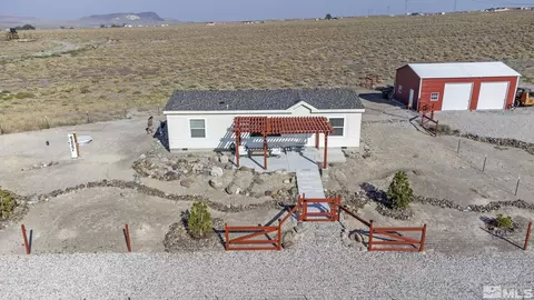 4205 Smith Ln, Fernley, NV 89408