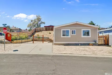 815 Clordi Ln, Mound House, NV 89706