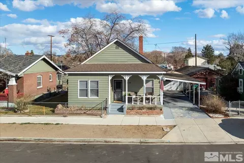 324 6th St, Sparks, NV 89431
