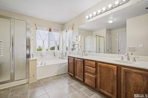 2616 Cosimo Ct, Sparks, NV 89434