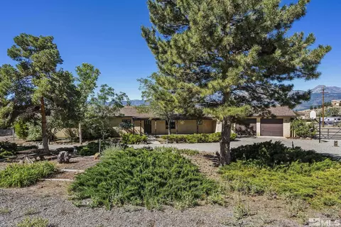 390 Linnet Way, Washoe Valley, NV 89704