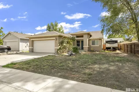 407 Sunshine Ln, Fernley, NV 89408