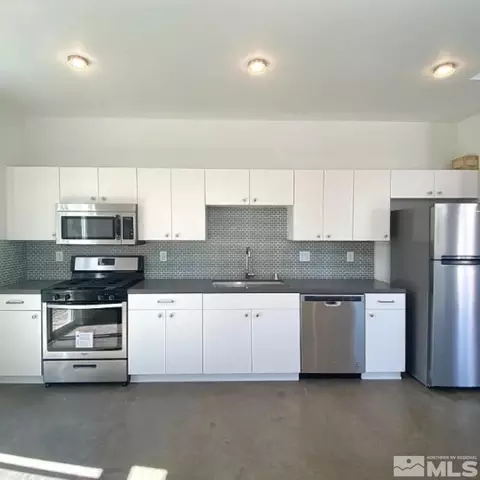 1065 Haskell St, Reno, NV 89509 photo 4