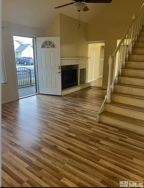 2253 Oppio St, Sparks, NV 89431
