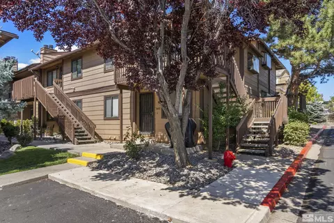 1475 Selmi Dr, Reno, NV 89512