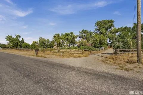 160 Hudson Aurora Rd, Smith, NV 89430 photo 2