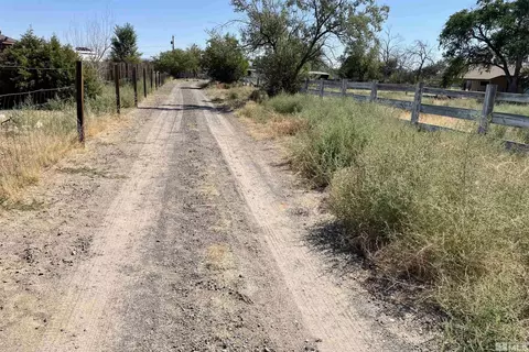 3814 Cherry St, Silver Springs, NV 89429