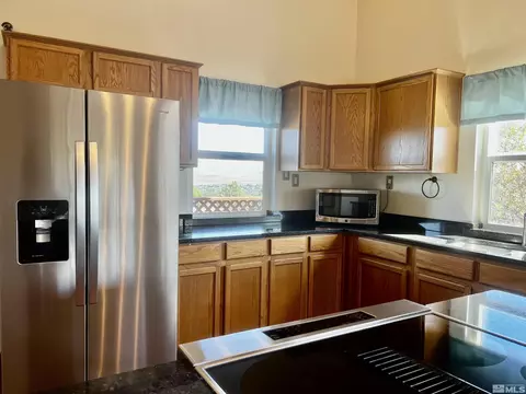 235 Danforth Dr, Sun Valley, NV 89433 photo 3