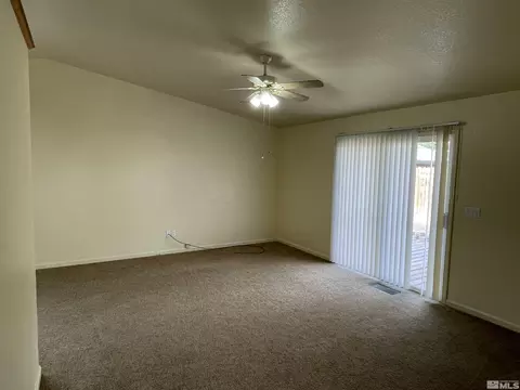 615 Spring Dr, Fernley, NV 89408 photo 3