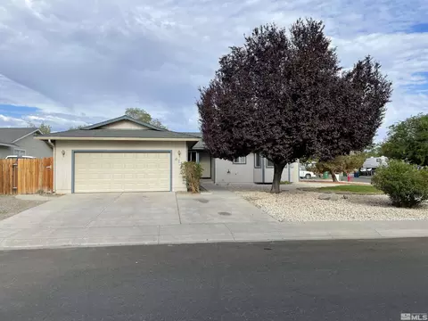 615 Spring Dr, Fernley, NV 89408 photo 1