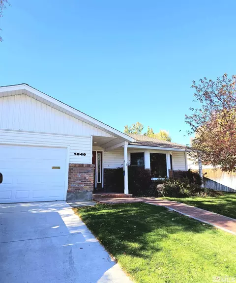 1840 Mountain St, Carson City, NV 89703
