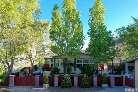 3 Warrior Rd, Tonopah, NV 89049
