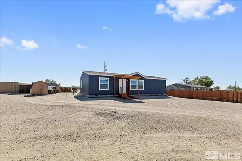 6215 Teal Dr, Fallon, NV 89406 photo 1