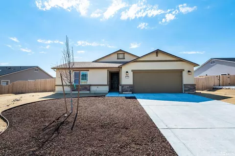 171 Snow Ln, Dayton, NV 89403