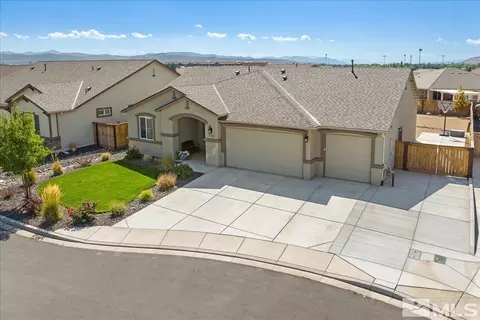 736 Treasure City Dr, Sparks, NV 89441