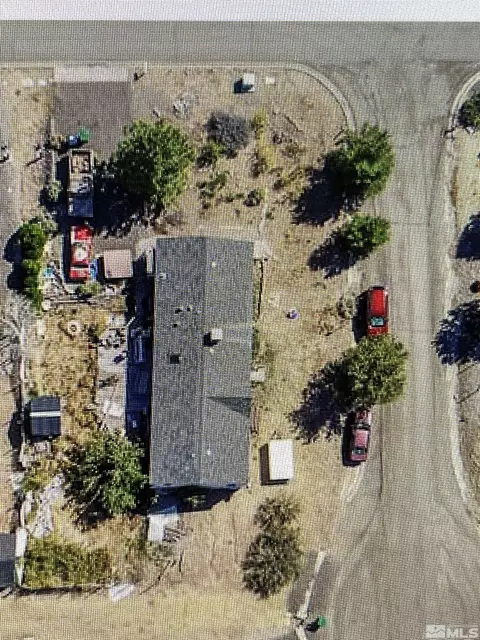 5687 Klondike Dr, Sun Valley, NV 89433