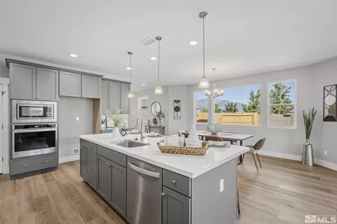 1658 Buttonwillow #HOME 38, Minden, NV 89423 photo 4