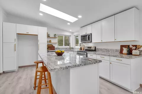 234 Harmony Ln, Sun Valley, NV 89433