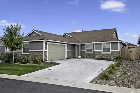 752 E Cottage Loop, Gardnerville, NV 89460