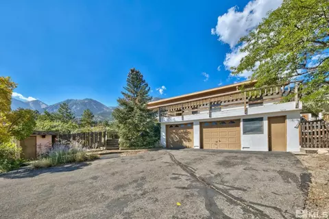 216 Autumn Hills Rd, Gardnerville, NV 89460