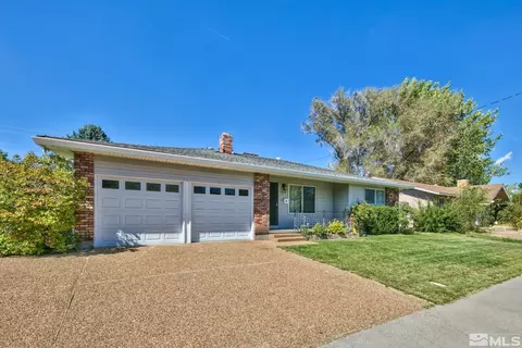 2208 Harriett Dr, Carson City, NV 89703