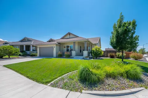 1055 Rancho Mirage Dr, Sparks, NV 89436