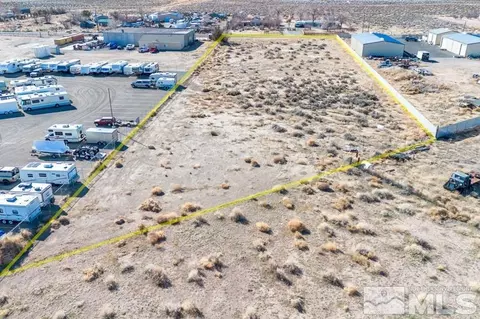 67 S Rainbow Dr, Dayton, NV 89403