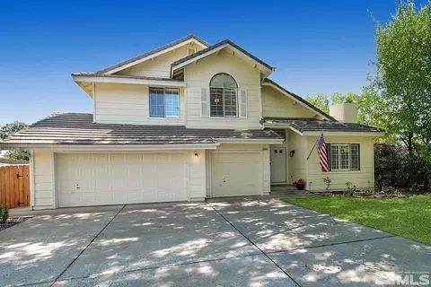 6494 Brookview Cir, Reno, NV 89519