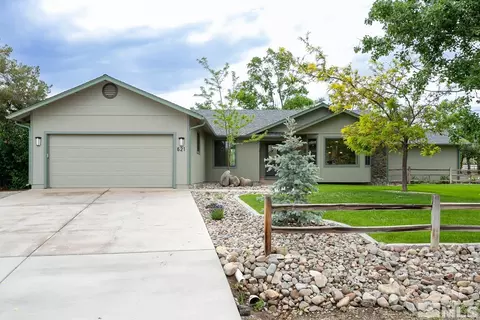 621 Stallion Ct, Gardnerville, NV 89410