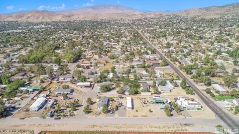 5673 Klondike Dr, Sun Valley, NV 89433