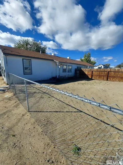 940 E Front St, Fallon, NV 89406 photo 8