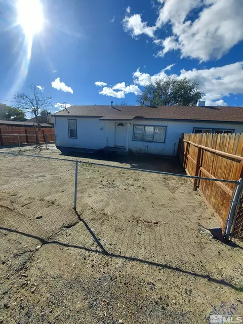 940 E Front St, Fallon, NV 89406 photo 11