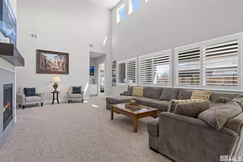 292 Shackleton Dr, Reno, NV 89523