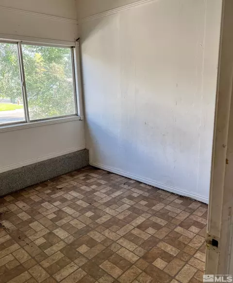 890 Northside Dr, Elko, NV 89801 photo 10