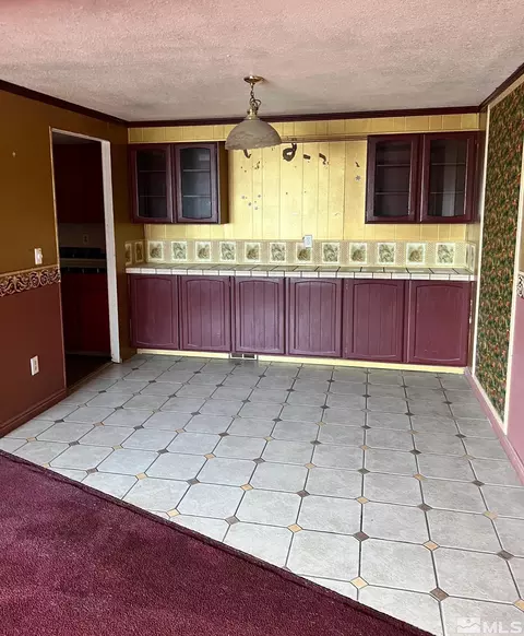 890 Northside Dr, Elko, NV 89801 photo 4